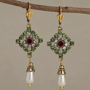 Vintage Green Crystal & Pearl Drop Earrings